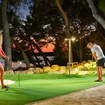 Pine Beach Mobile Homes All Inclusive פאקוסטאן