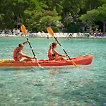 פארק נופש Pine Beach Mobile Homes All Inclusive