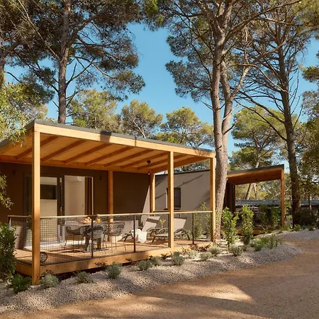 Village de vacances Pine Mobile Homes