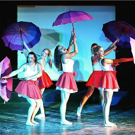 Pine Glamping Homes Feriepark