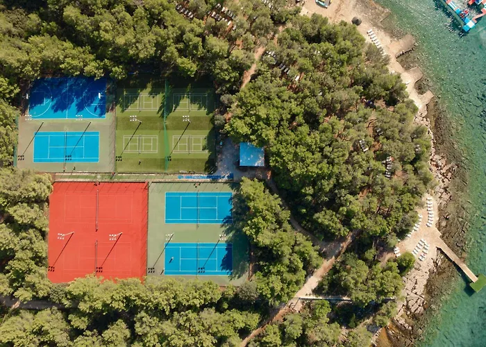Pine Beach Mobile Homes All Inclusive Kompleks wypoczynkowy Pakoštane