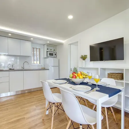 Pine Glamping Homes *