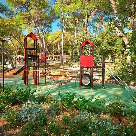 Park za odmor Pine Mobile Homes *