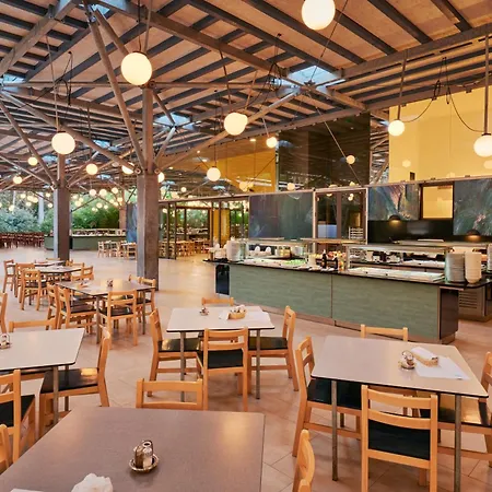 Prázdninový areál Pine Glamping Homes