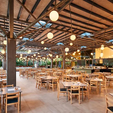 Park za odmor Pine Glamping Homes *