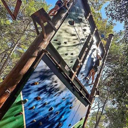 Pine Glamping Homes Pakoštane