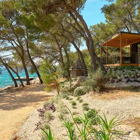 Pine Glamping Homes