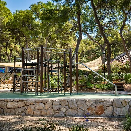 Pine Mobile Homes Park za odmor