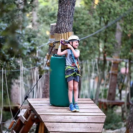 Pine Glamping Homes * Pakostane