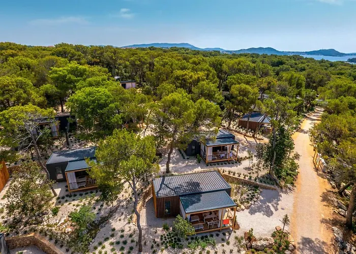 Prázdninový areál Pine Glamping Homes