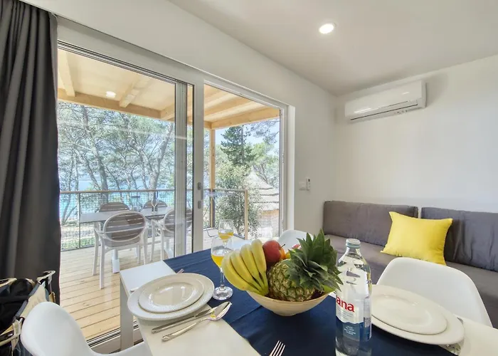 Pine Beach Pakostane Mobile Homes