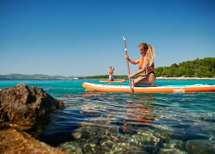 Parque de vacaciones Pine Glamping Homes *