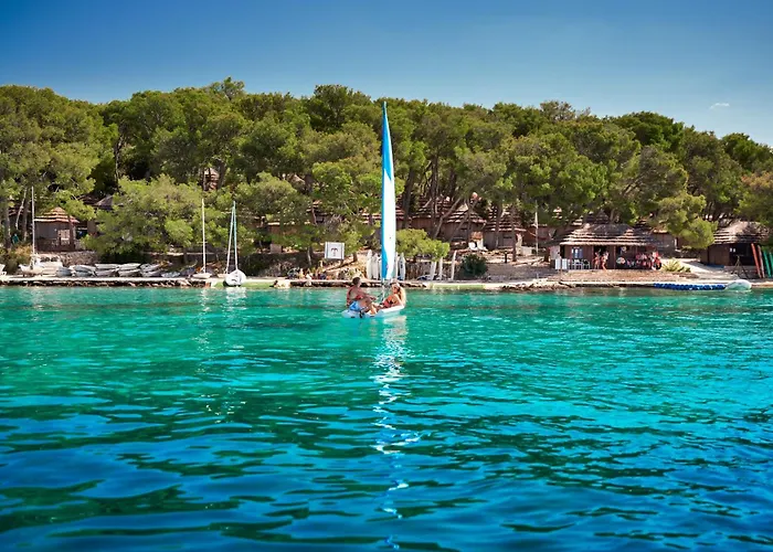 Pine Glamping Homes Parque de vacaciones