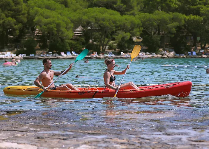 Parque de vacaciones Pine Glamping Homes Pakoštane
