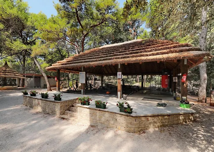Pine Beach Pakostane Mobile Homes